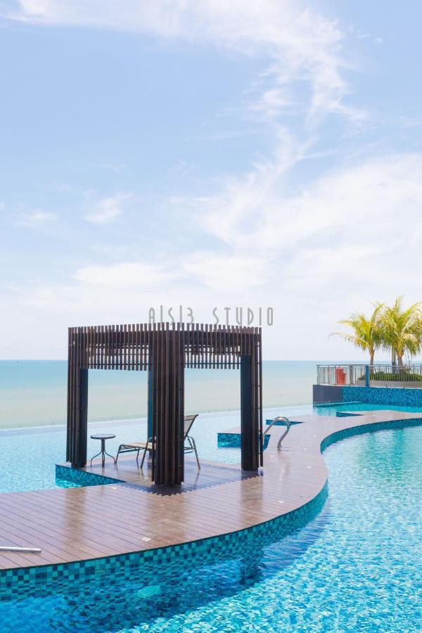 Aisi3 Studio Seaview At Tanjung Lumpur Kuantan Esterno foto